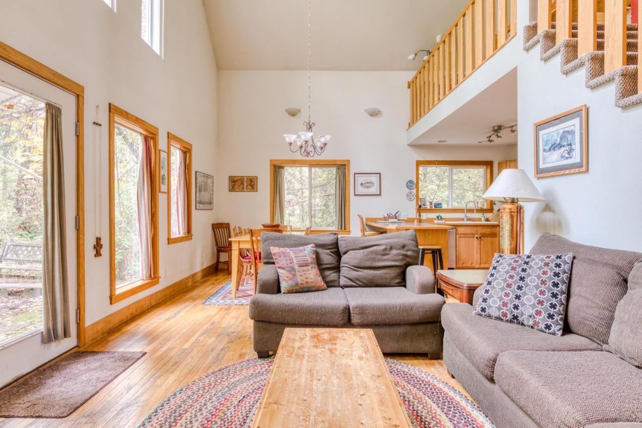 Wildwood Cabin Welches Kültér fotó